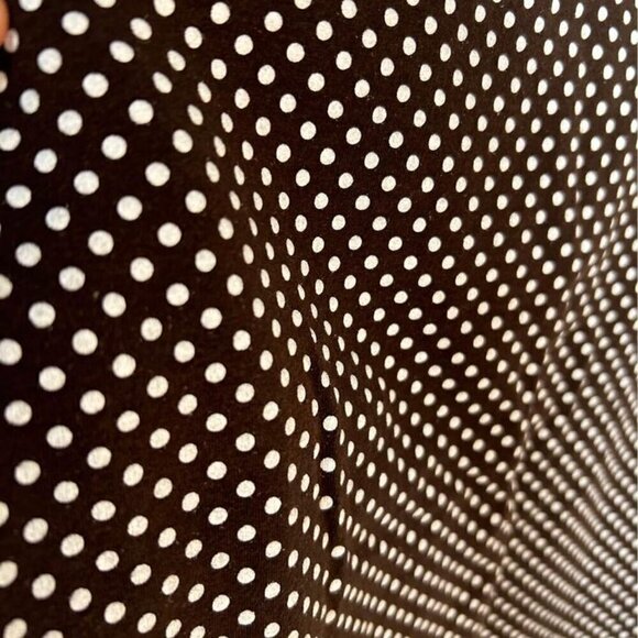Womans lined, brown and white polka dot tank top. Stretchy. Size large. Rounded - Picture 3 of 8